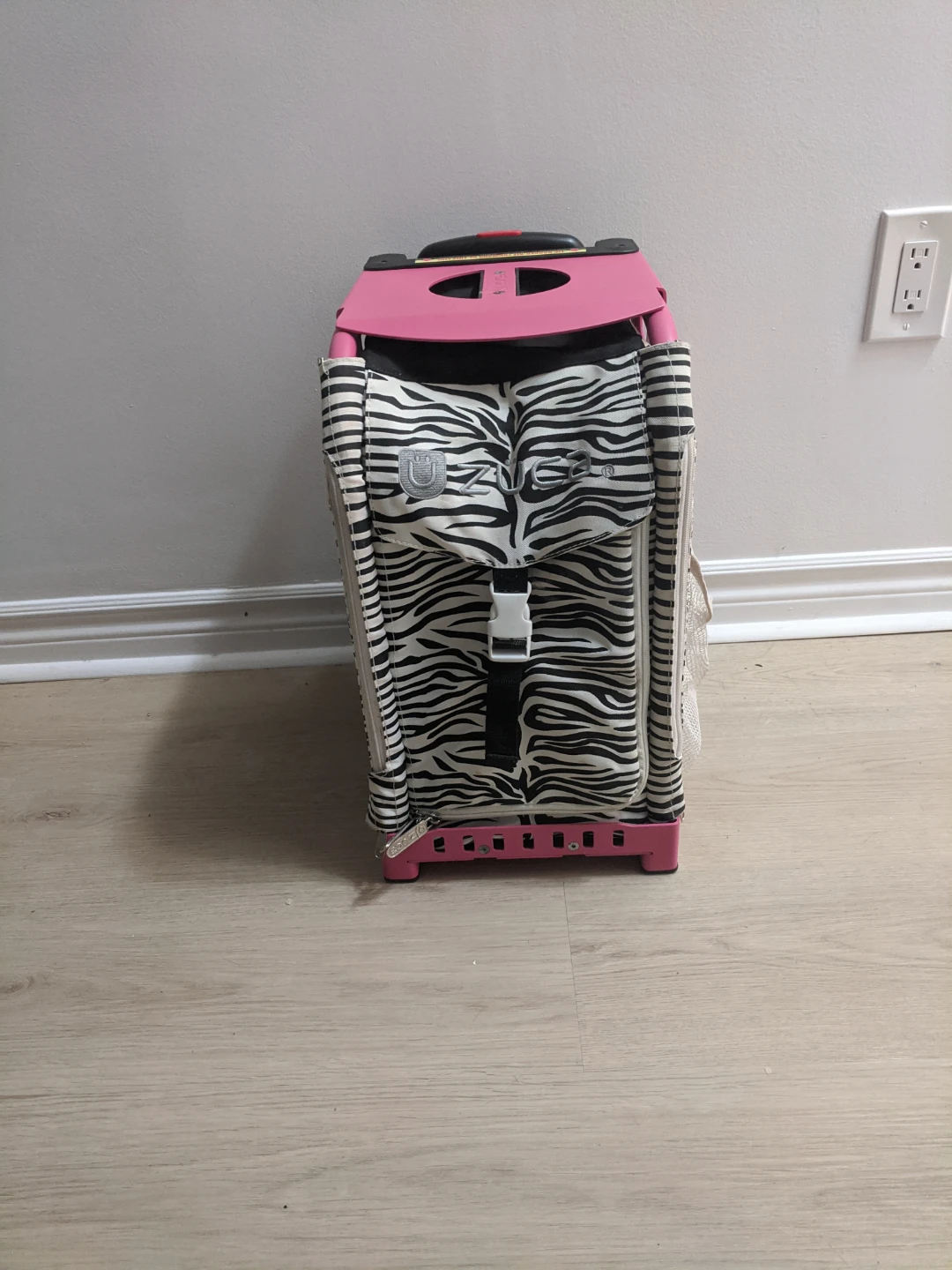 ZÜCA Rolling Luggage Bag Zebra Print Pink