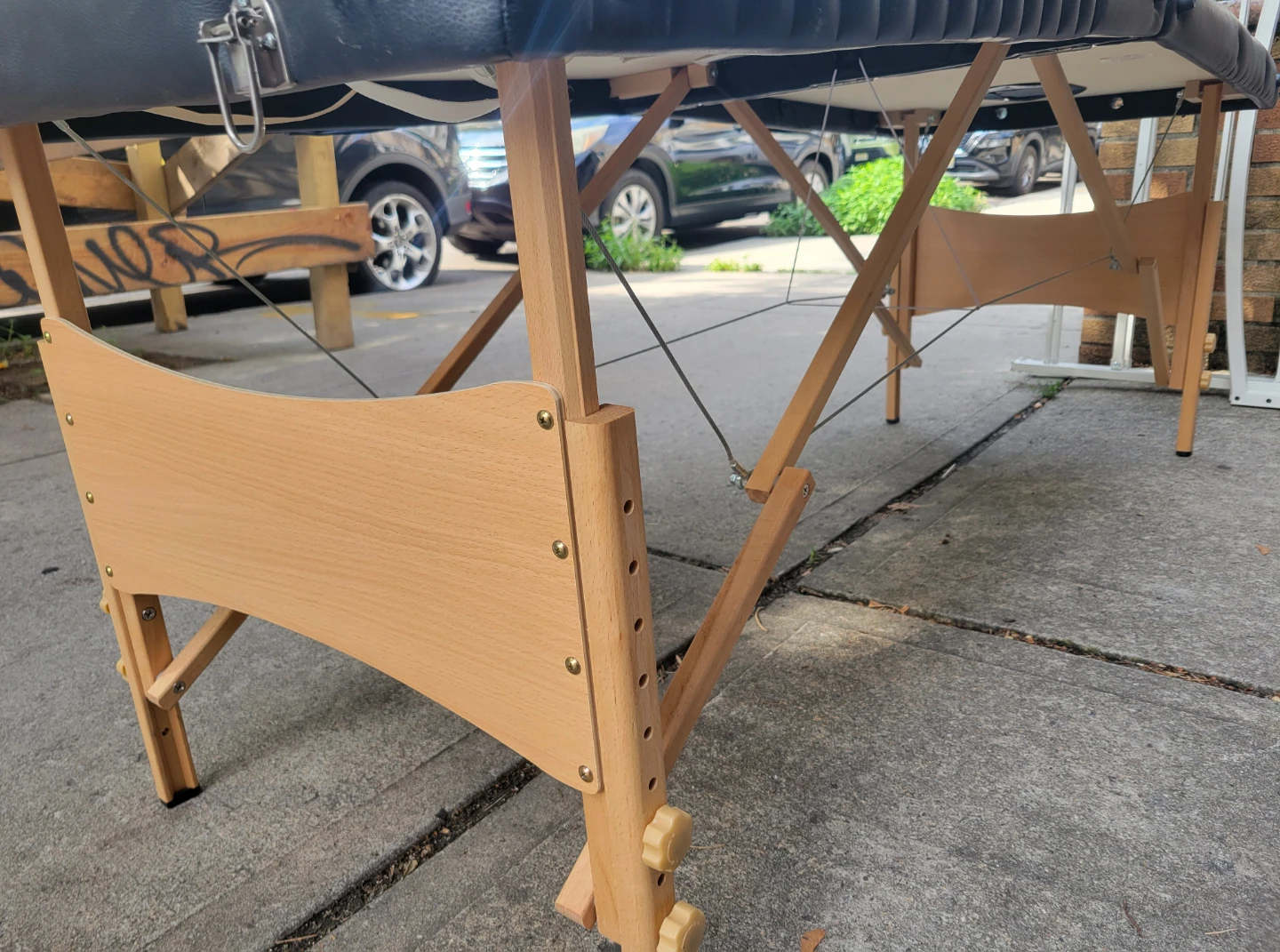 Portable Massage Table with Face Cradle - photo 2