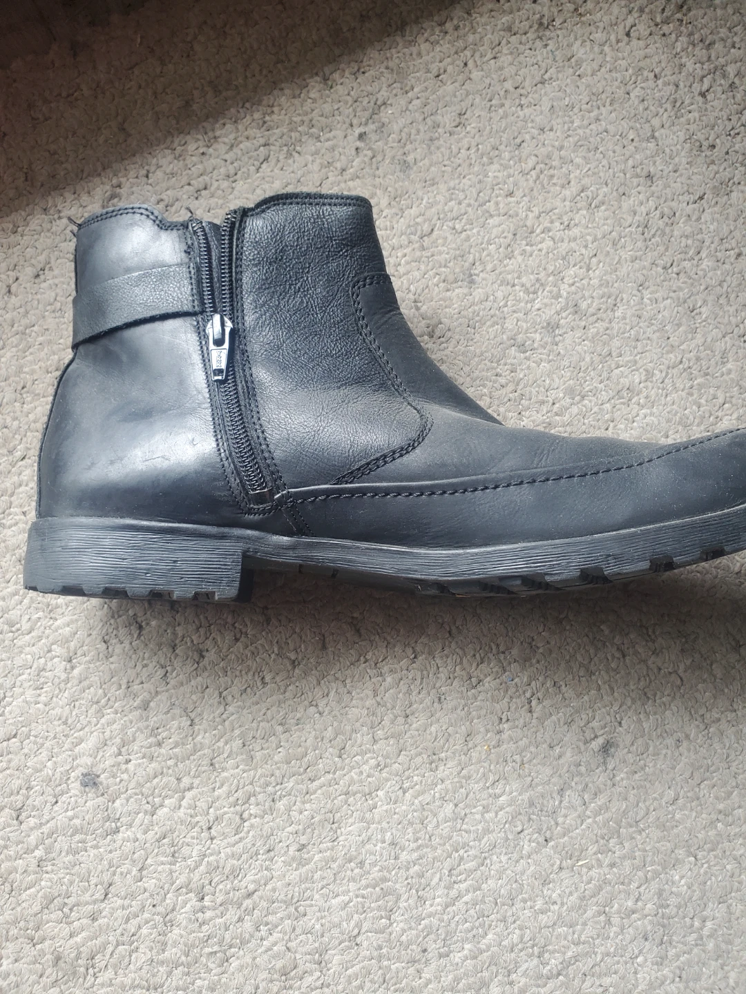 Steve Madden Black Leather Zip Boots
