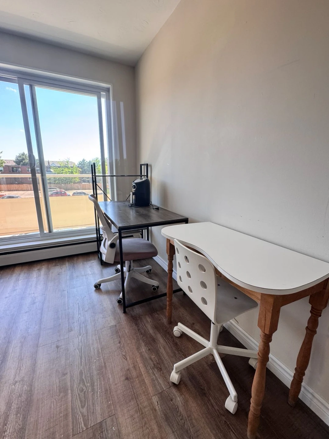 Desk , chair and air fryer