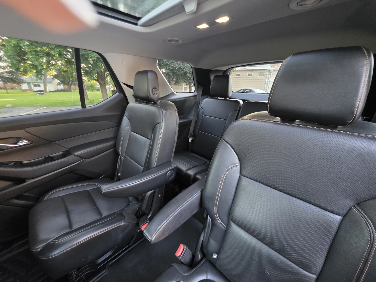2018 Chevrolet traverse premier AWD - photo 5