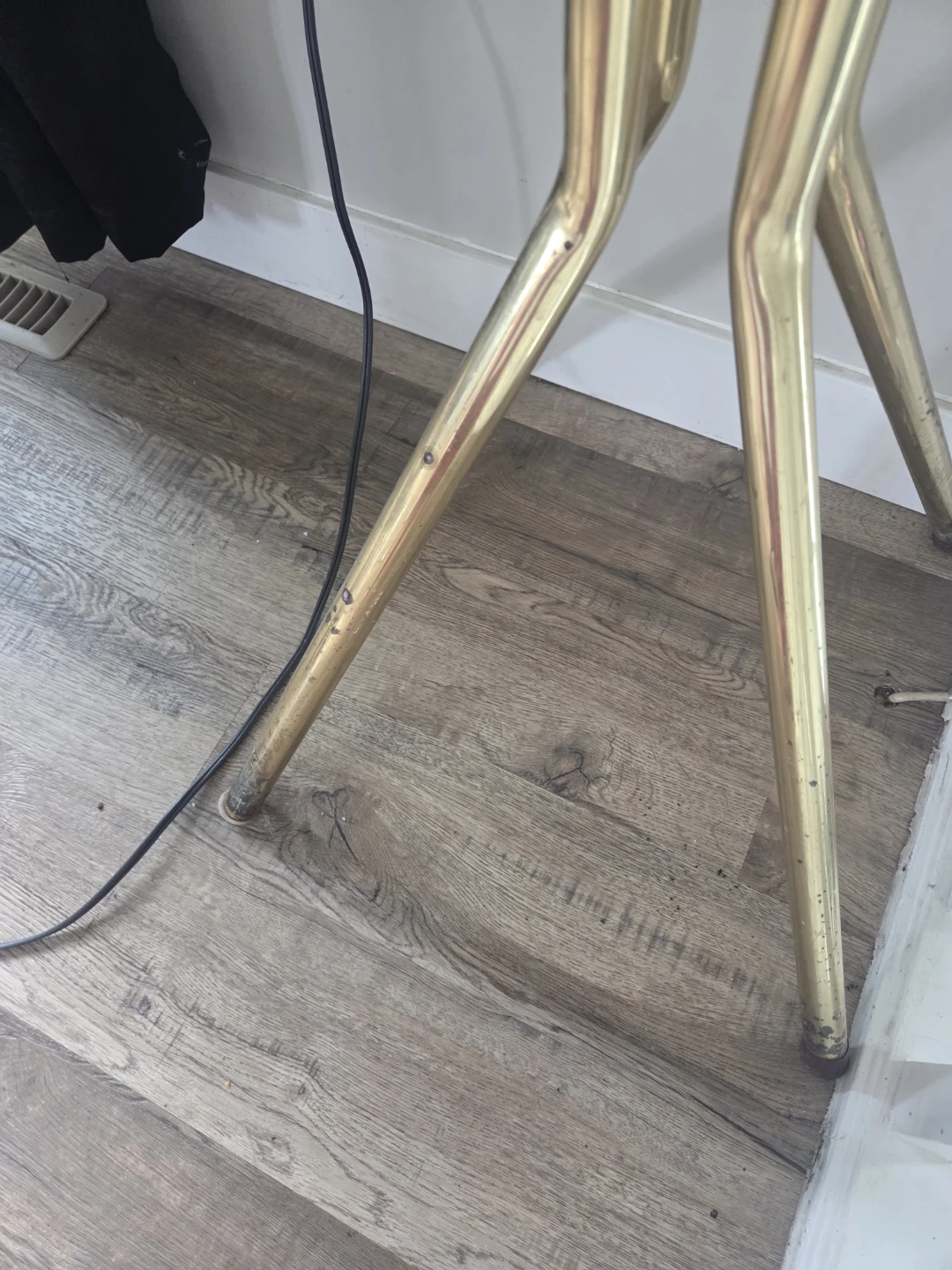 Gold Coat Rack with Basket - photo 3