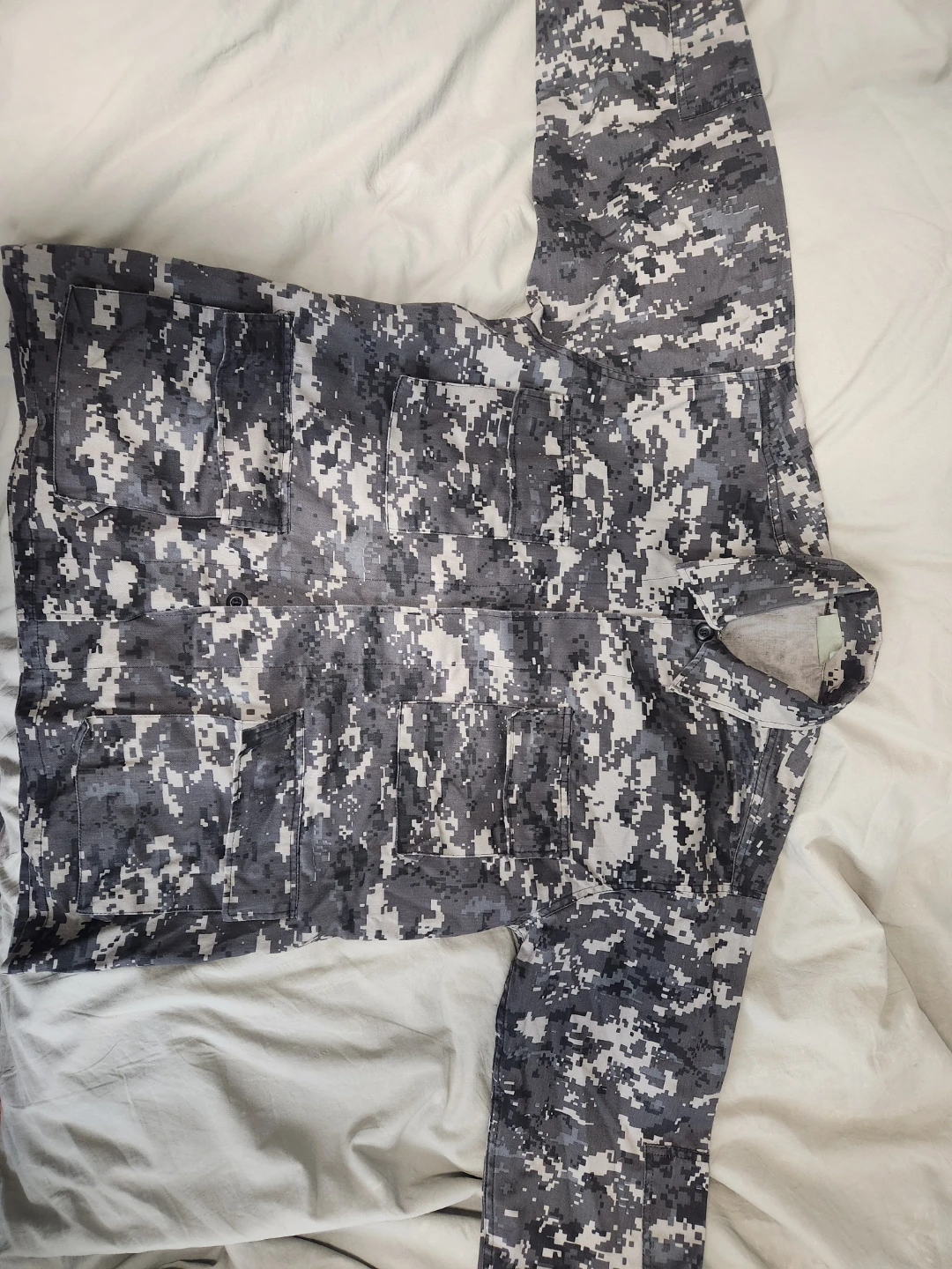 Military Digital Camo Button up - photo 2