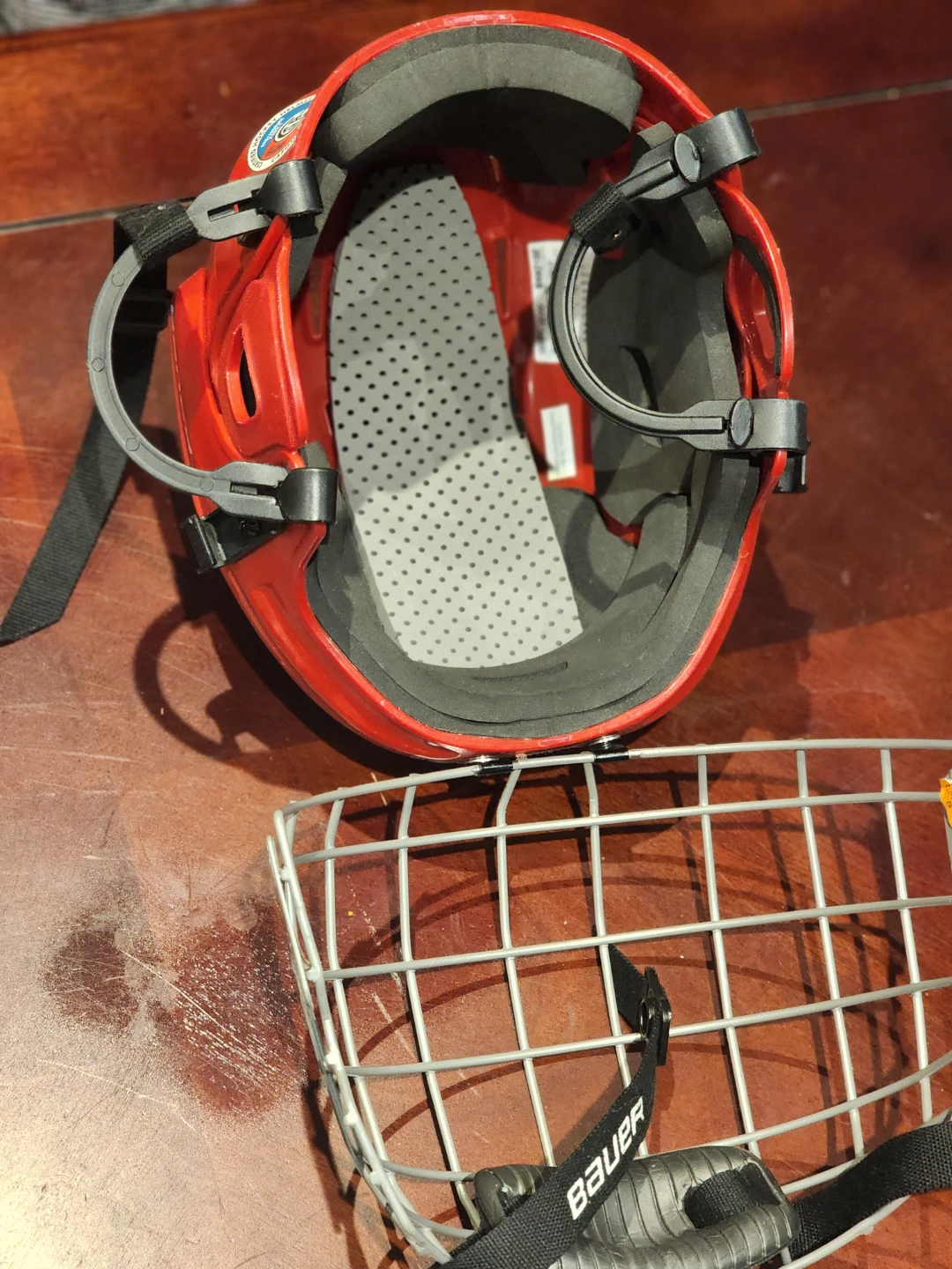 Bauer Red Hockey Helmet with Cage - photo 3