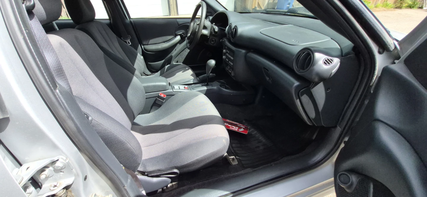 Silver Pontiac Sunfire Sedan - photo 5