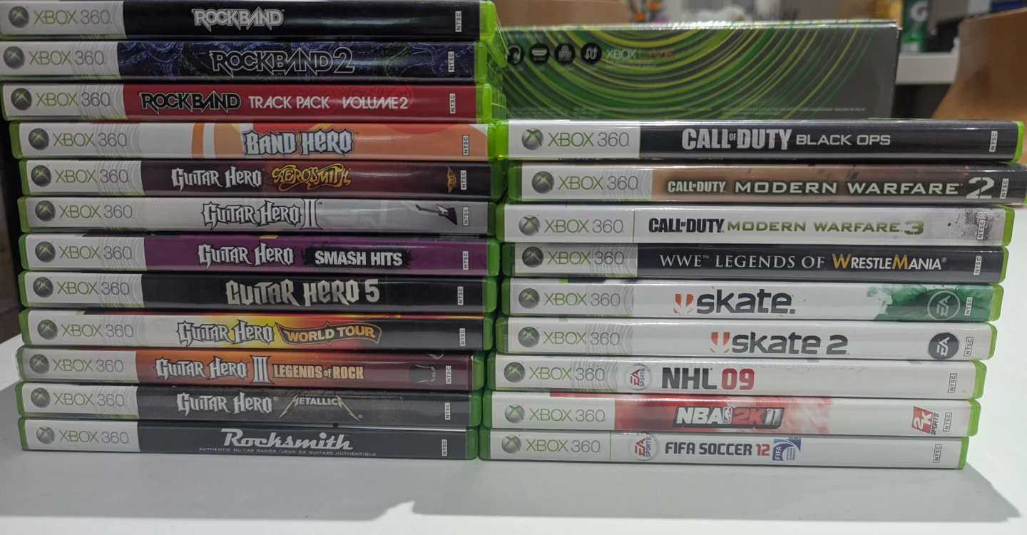 XBOX 360 Elite Lot - photo 2