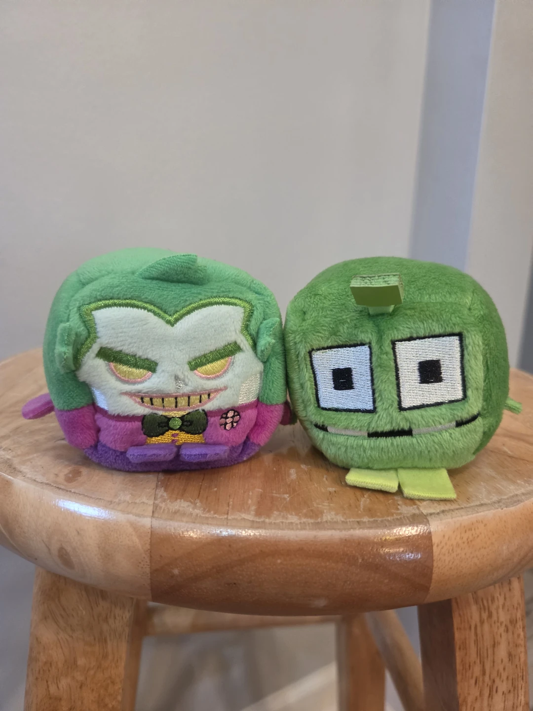 Kidrobot "Kawaii Cubes" Scooby-Doo, Joker, & More Plush - photo 2