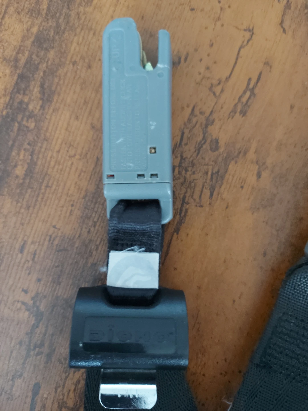 Diono High Capacity Seatbelt Connector - photo 2