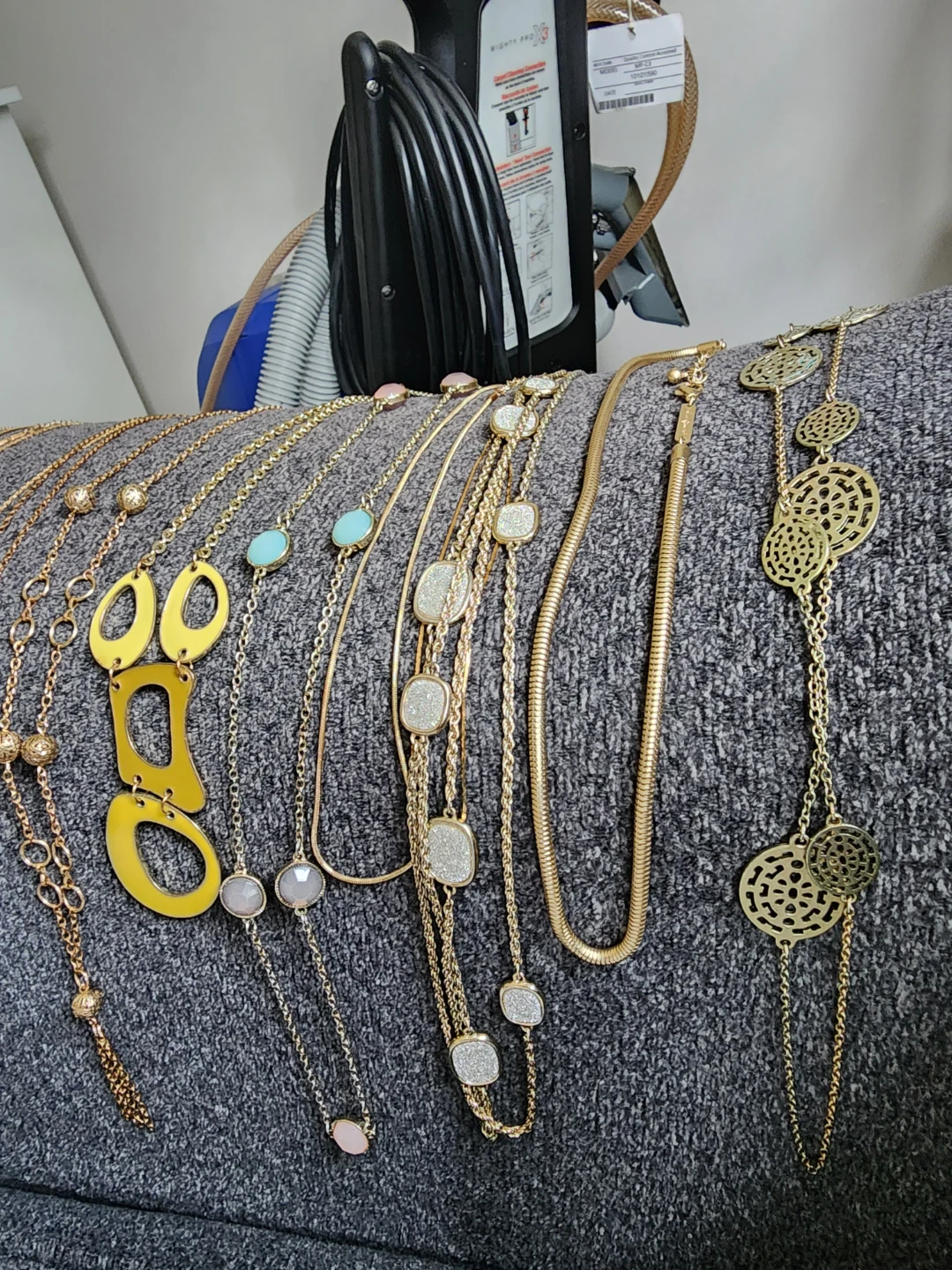 Assorted Women's Necklaces - photo 3