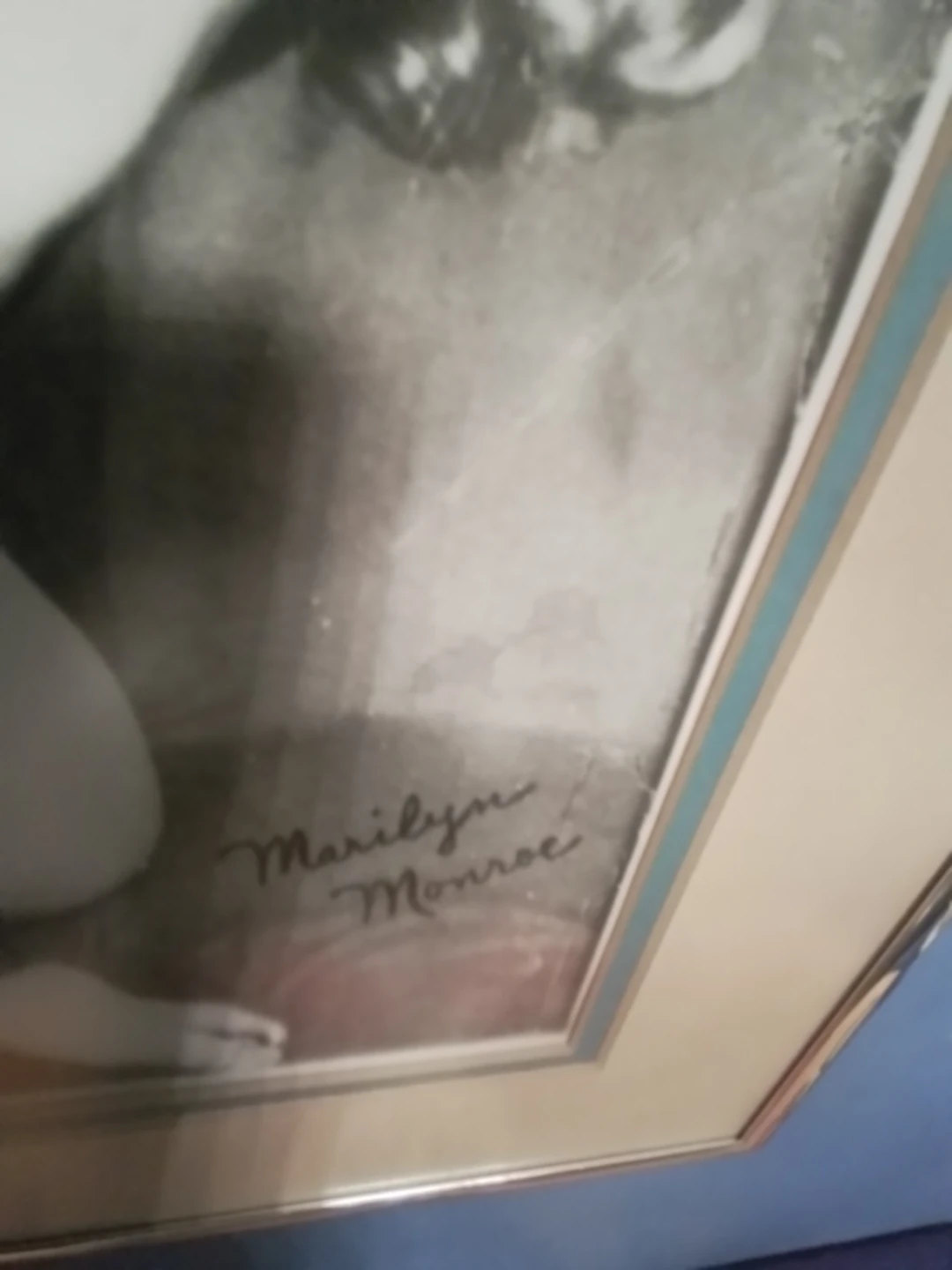 Framed Marilyn Monroe Black and White Photo - photo 3