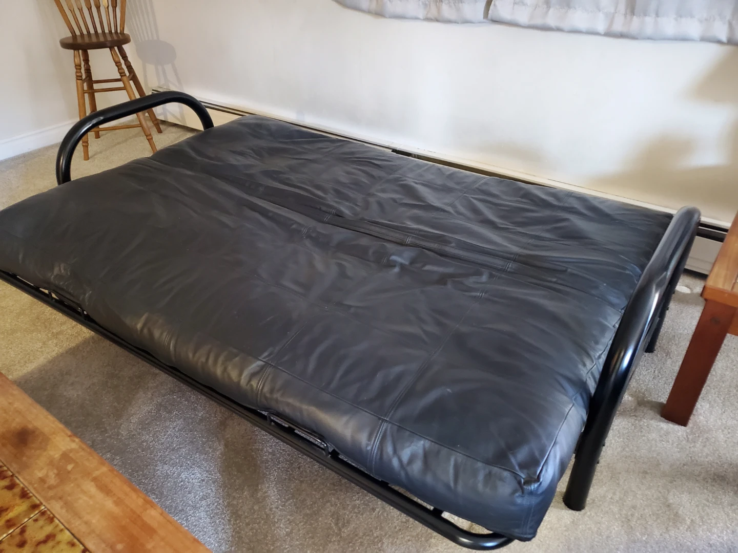 Leather futon - photo 3
