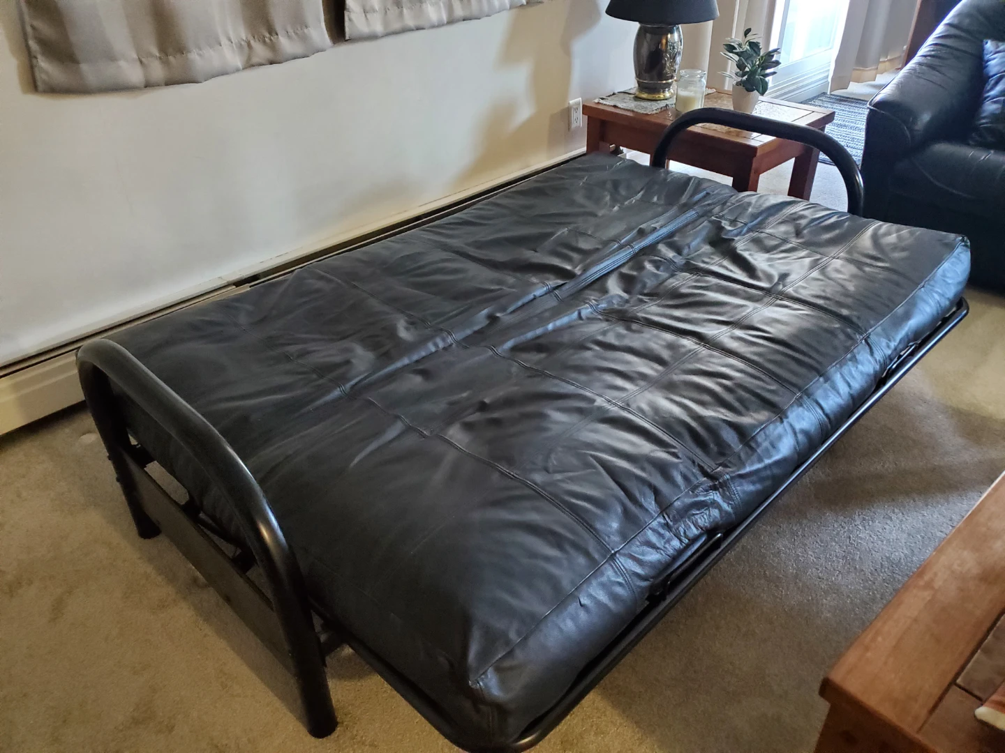 Leather futon - photo 4