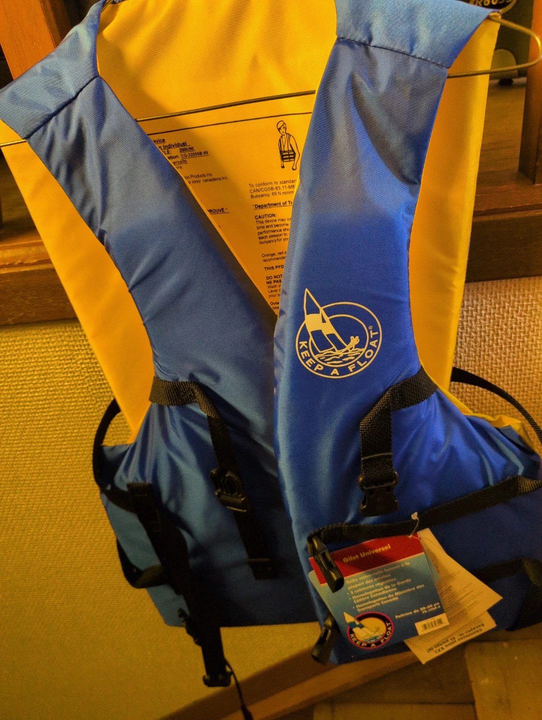 2 FLOTATION VESTS - photo 3