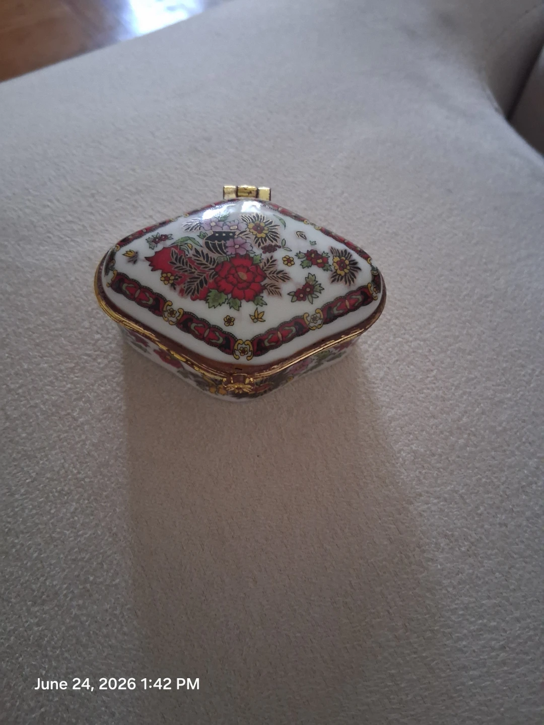 Decorative Trinket Box - photo 2