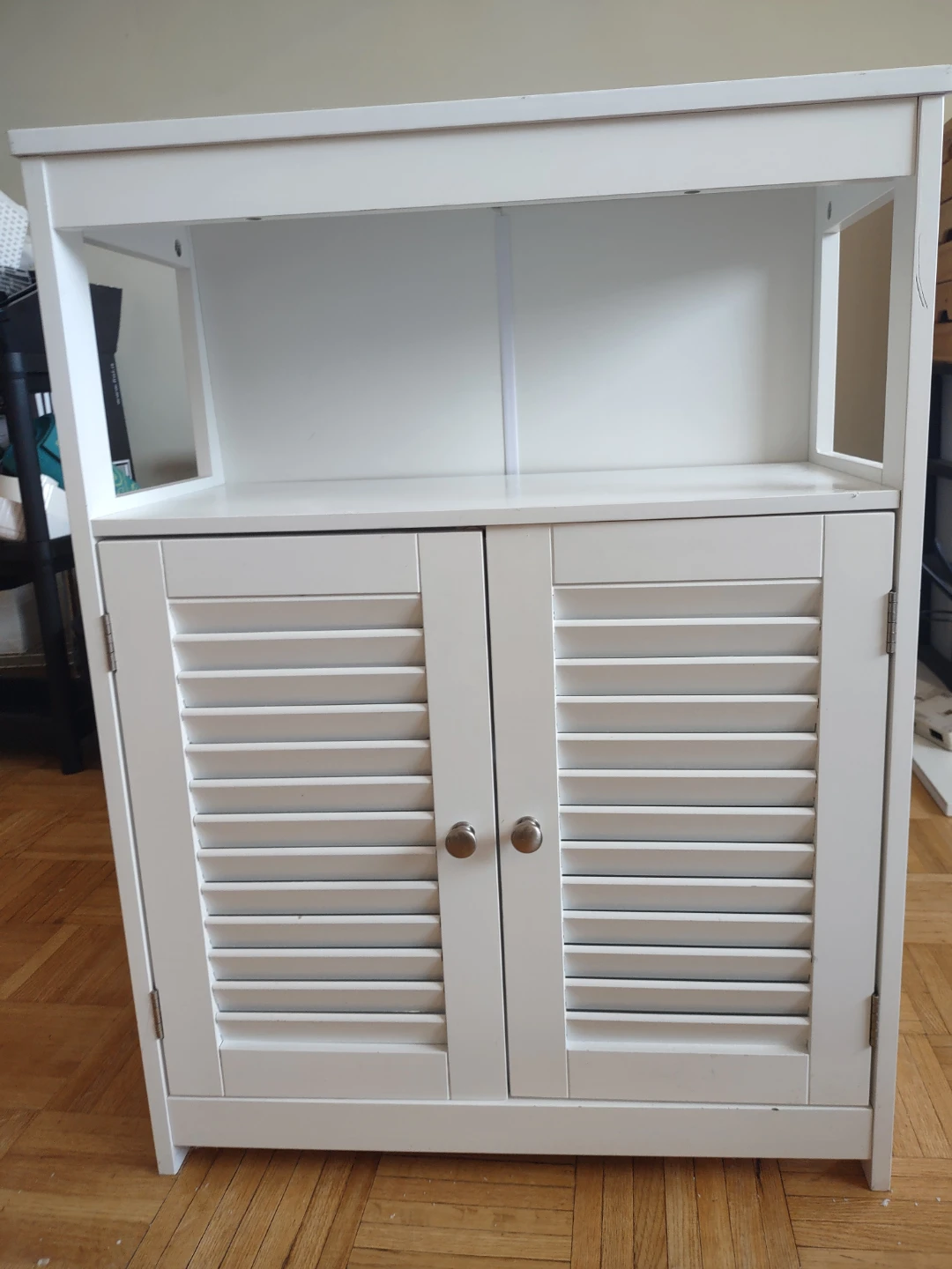 White wooden Cabinet with Double Doors