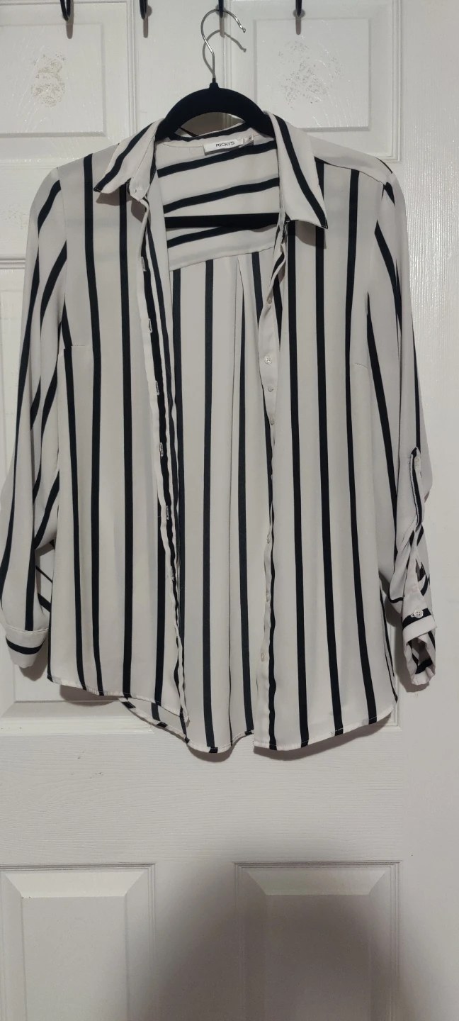 Women's Tops - photo 5