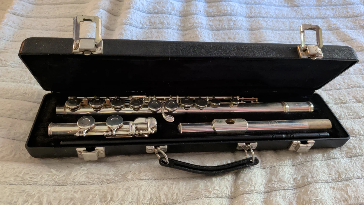 Gemeinhardt Flute with Case