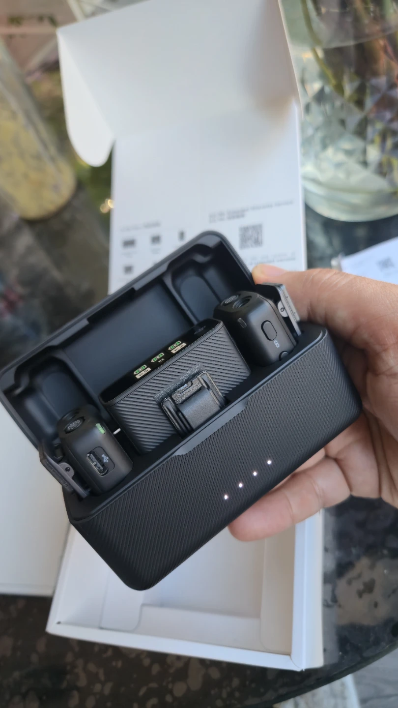 DJI Mic Wireless Microphone System - photo 2