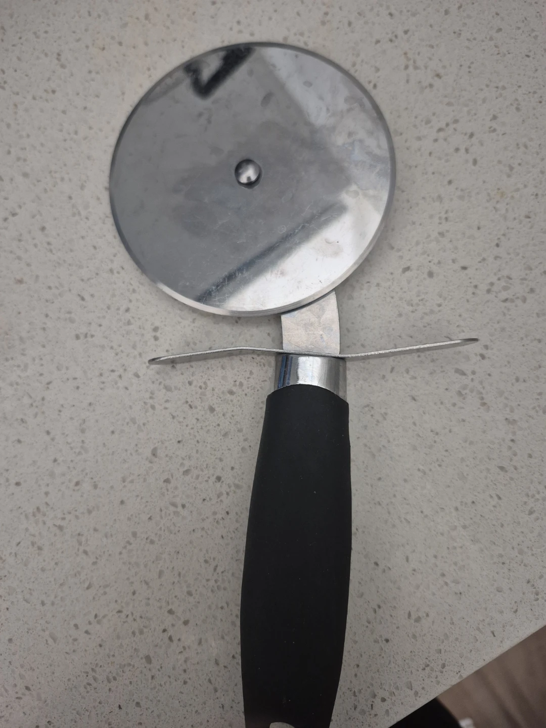 Stainless Steel Pizza Cutter with Black Handle