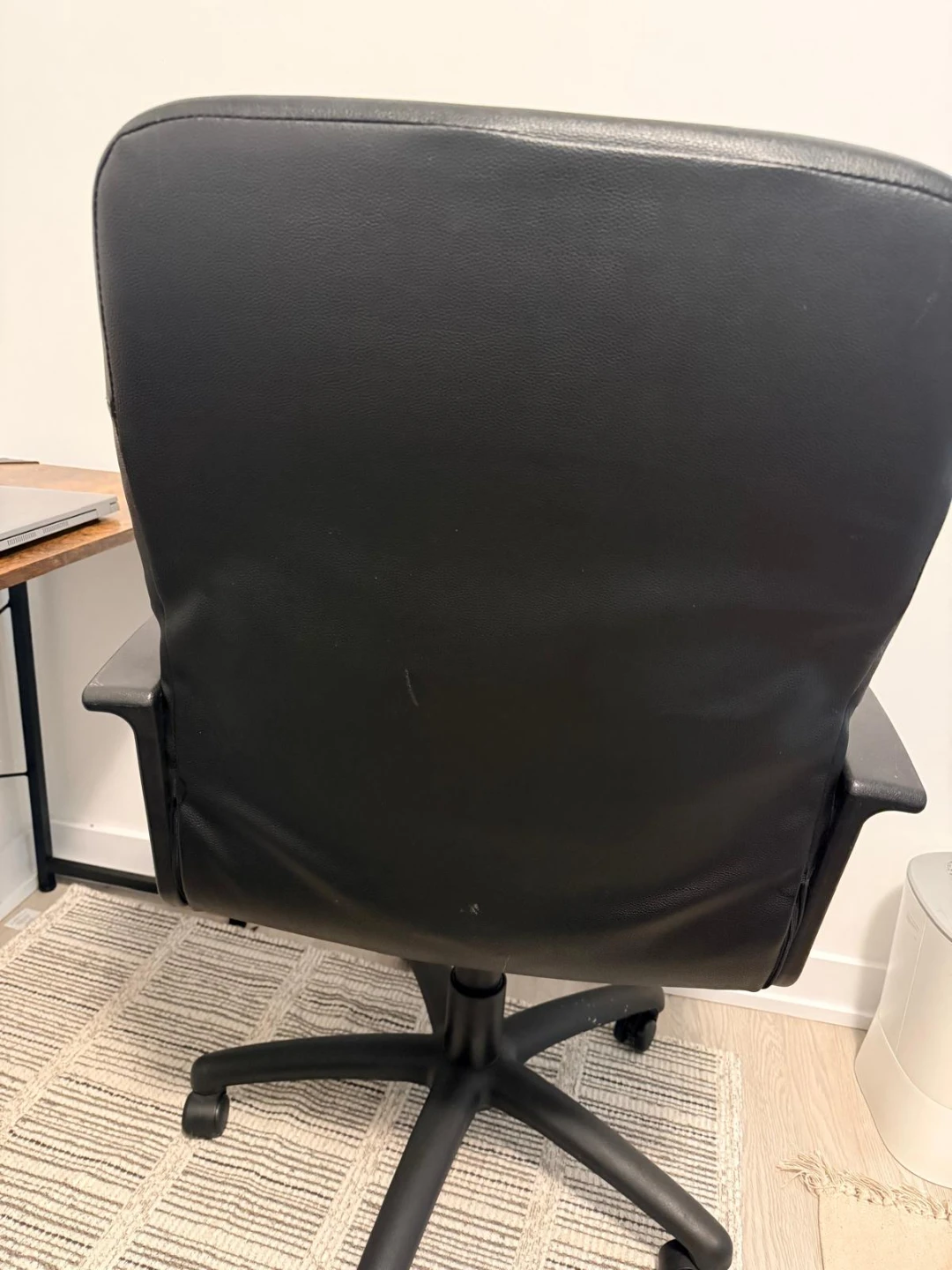 Office table and Chair with Wheels - photo 5