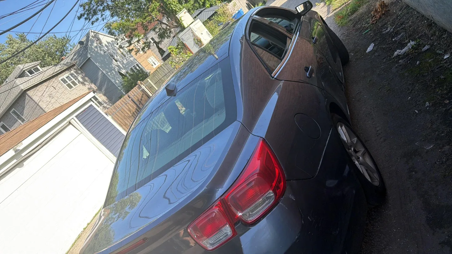 Chevrolet Malibu - photo 2