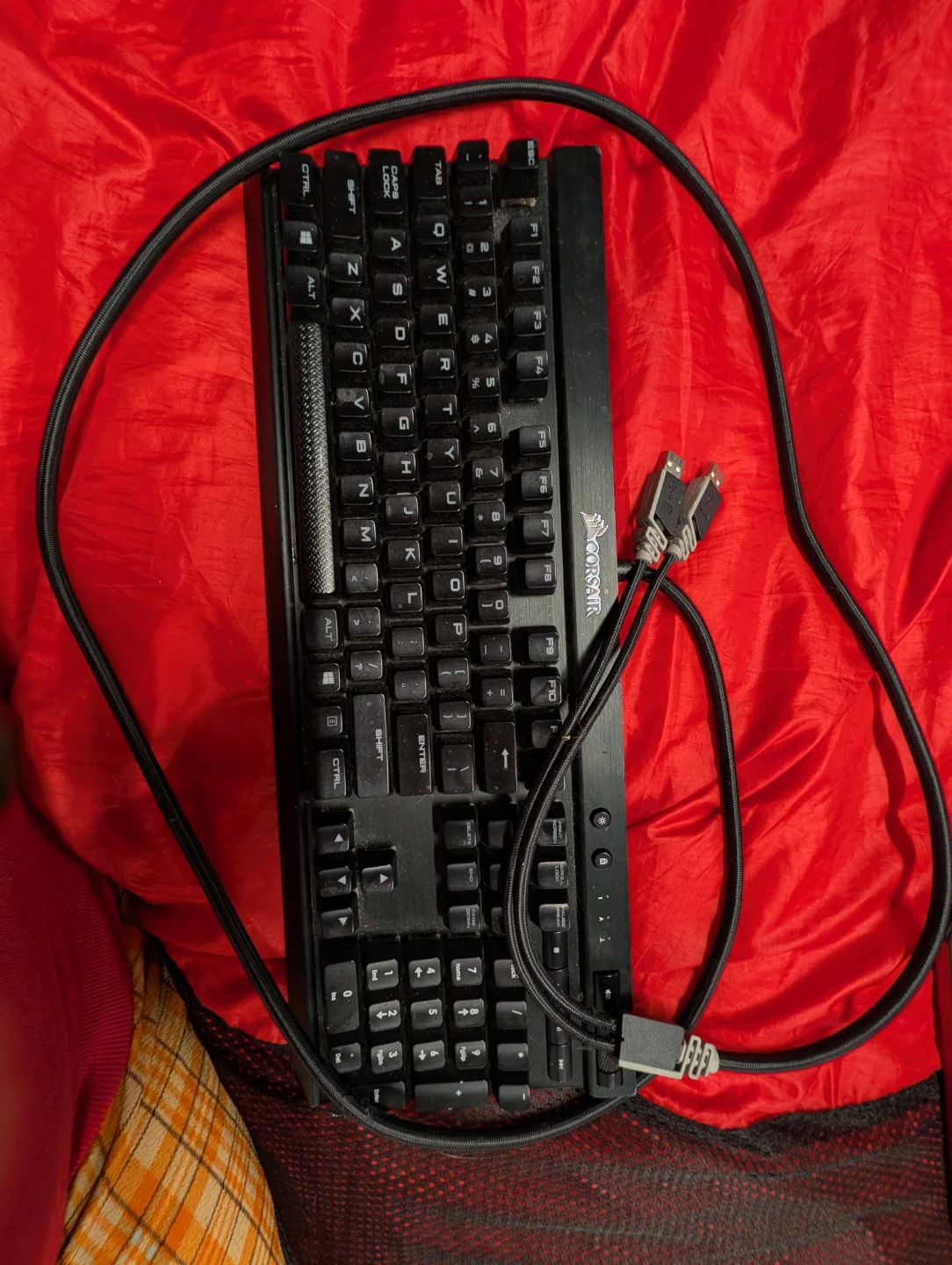 Corsair K70 LUX RGB Keyboard