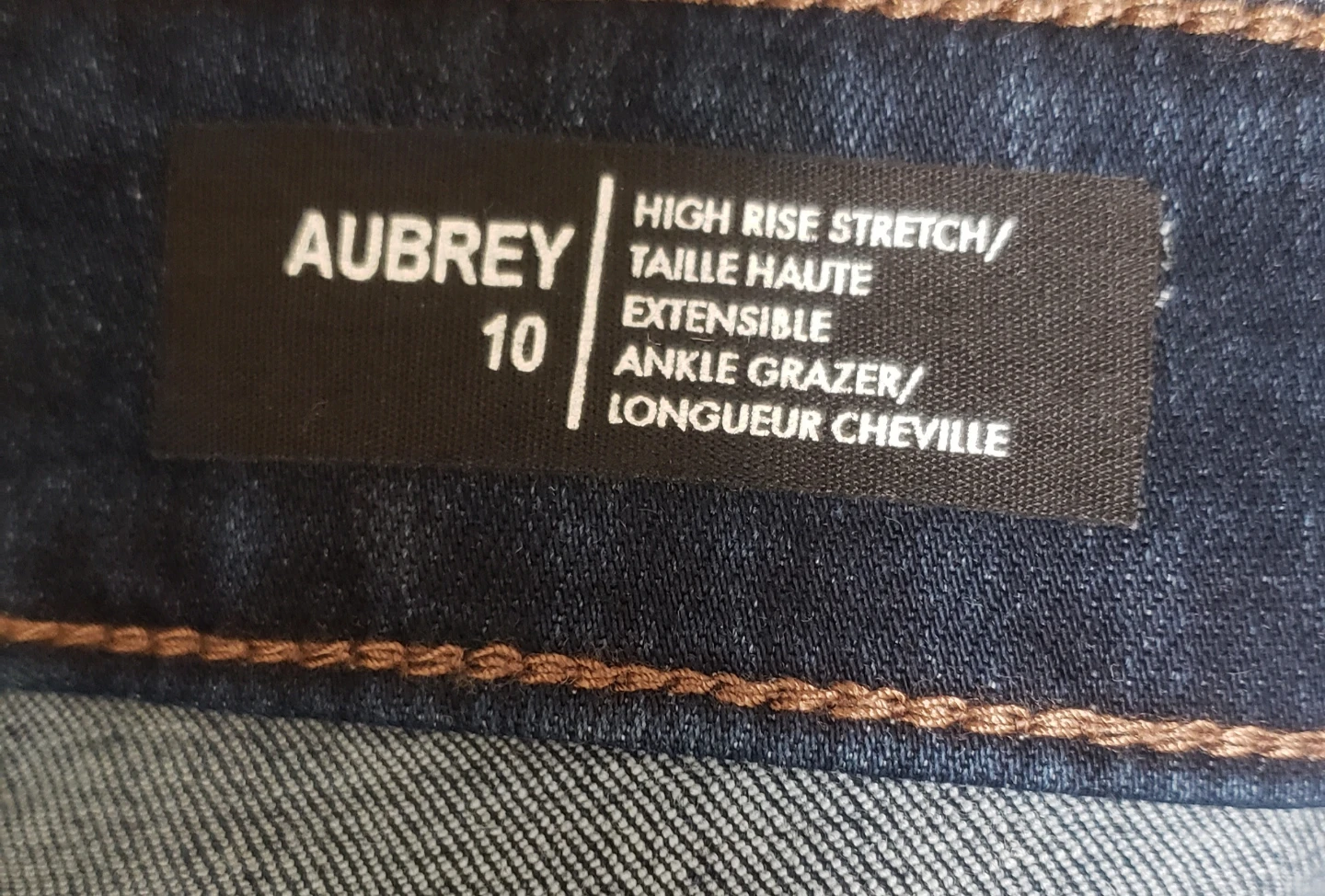 Brand new Buffalo David Bitton Women's Aubrey Jeans - photo 3