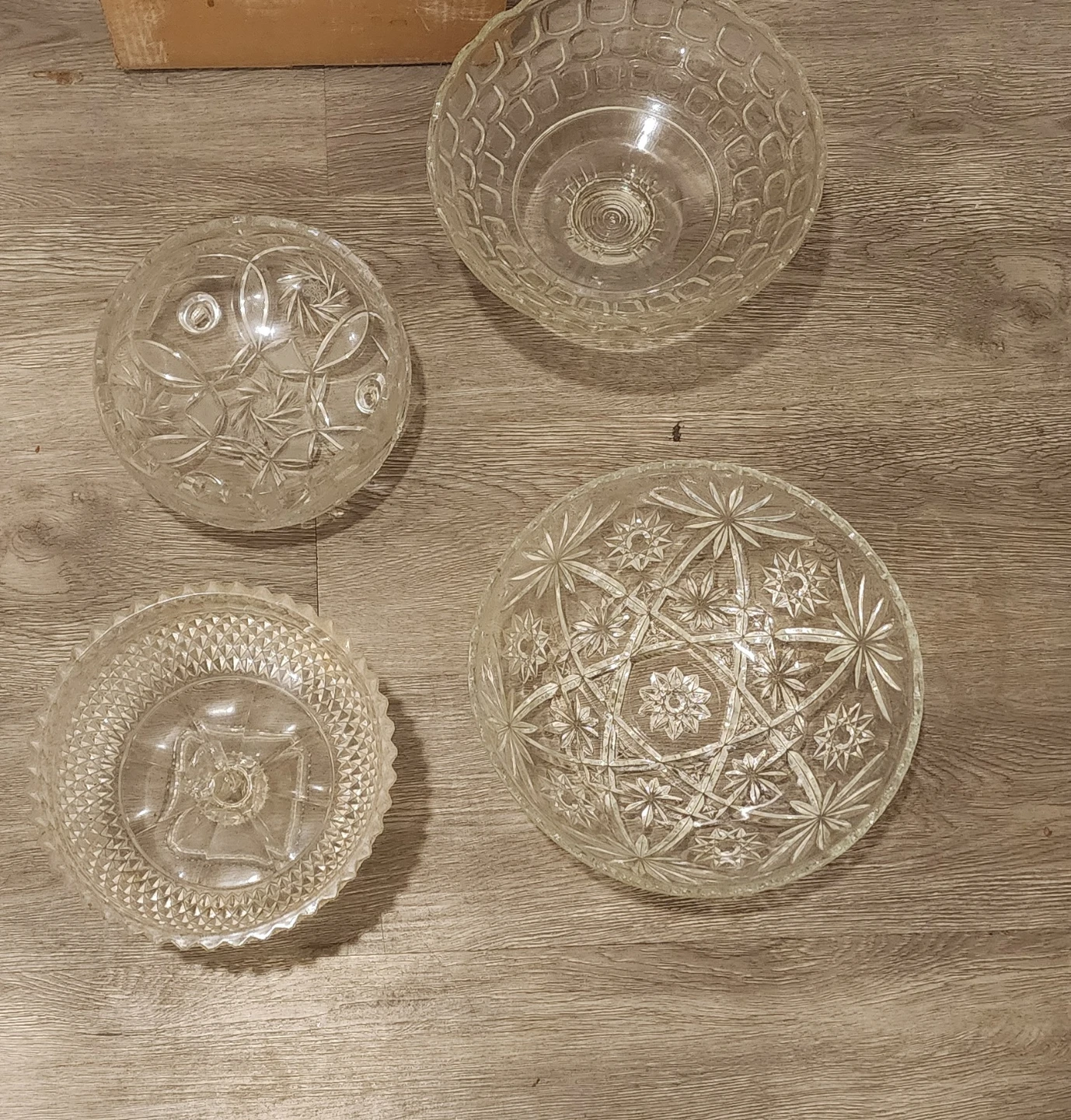 Set of 4 Vintage Glass Bowls - photo 2