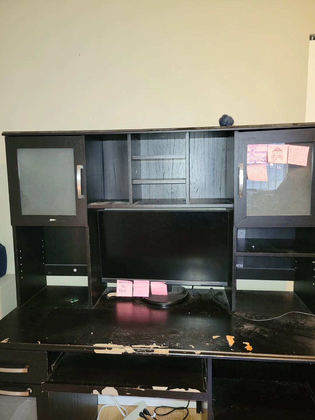 Black computer desk with hutch - photo 2