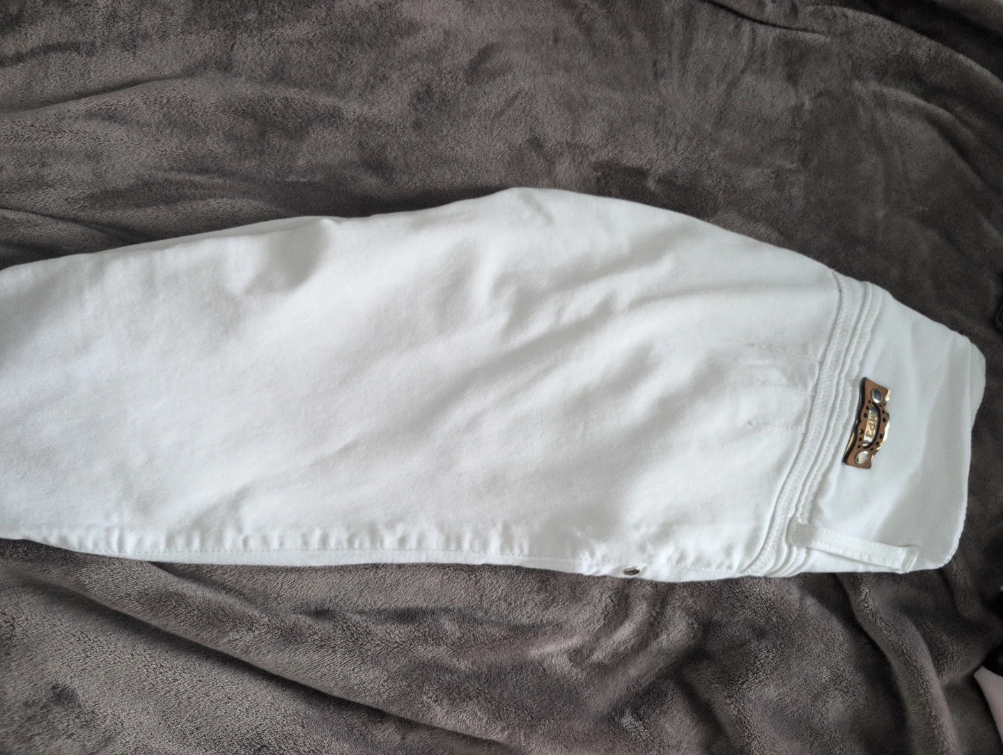 White distressed Colombian butt lifting skinny jeans - photo 2
