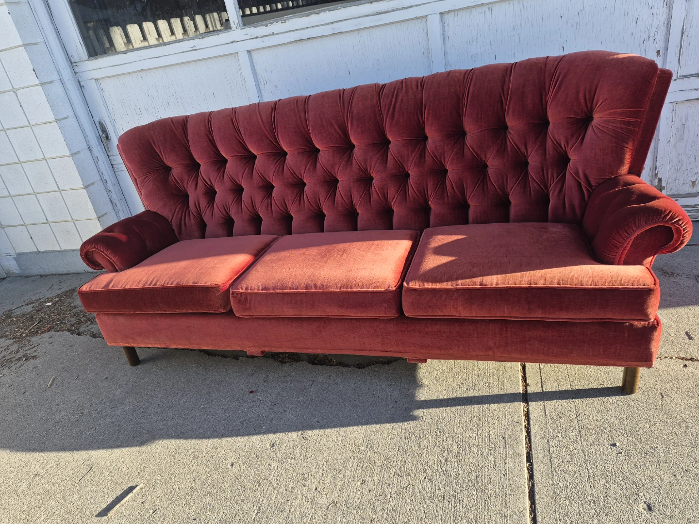 Sklar peppler Red Velvet Tufted Sofa - photo 5