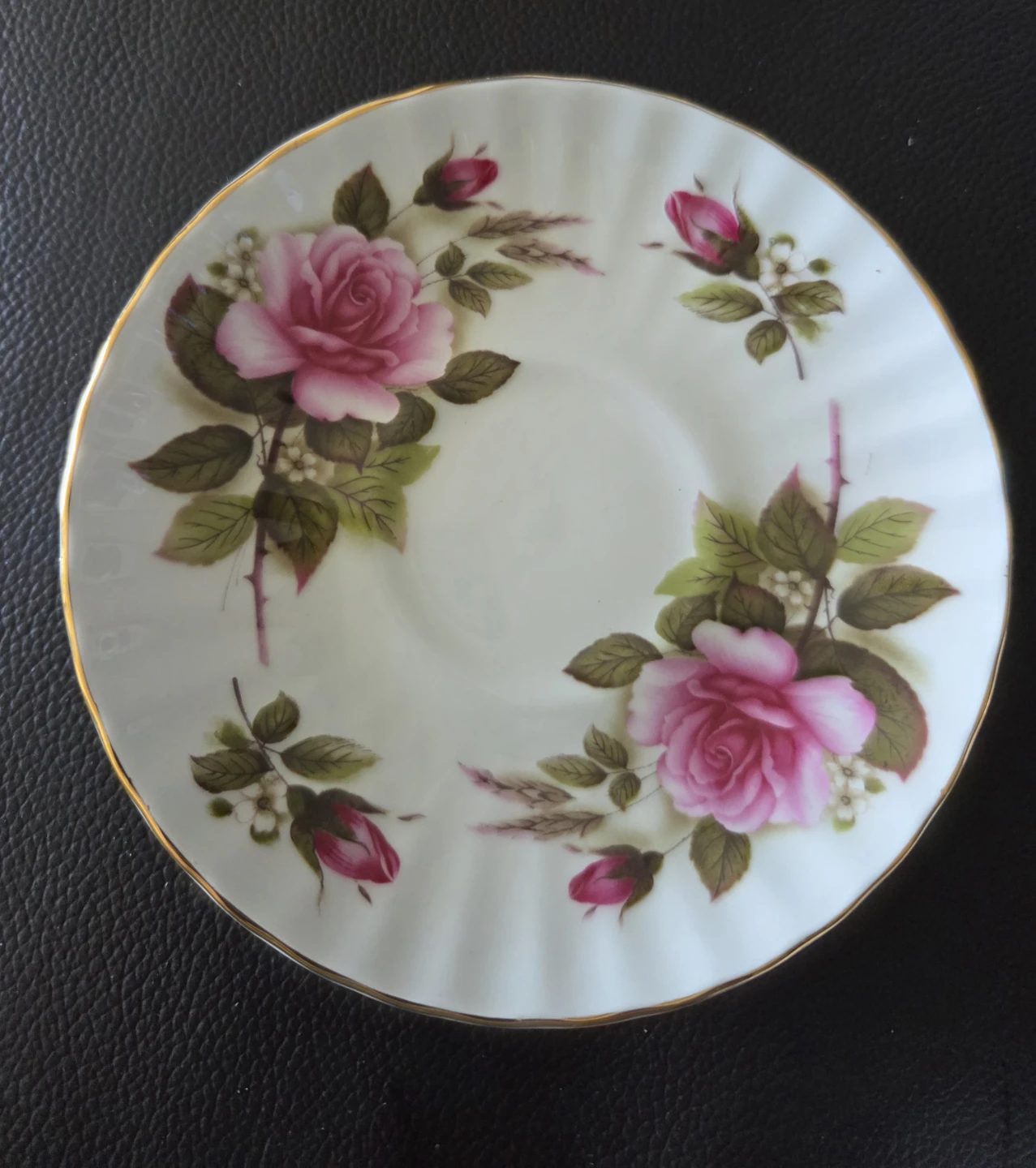 Duchess Bone China Cup and Saucer Set - photo 4