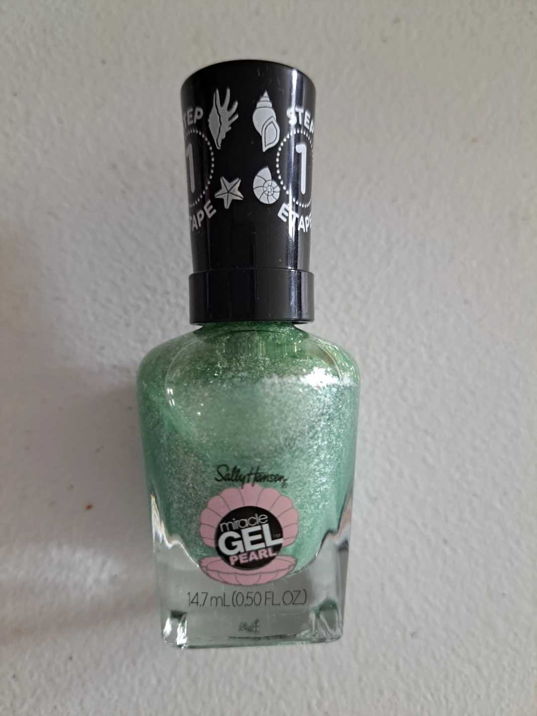 Sally Hansen Miracle Gel Pearl Nail Polish - Green