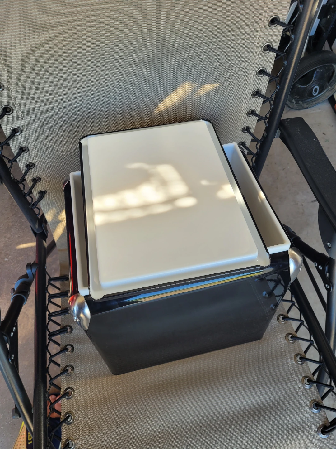Vintage Black Metal Cooler Box - photo 4