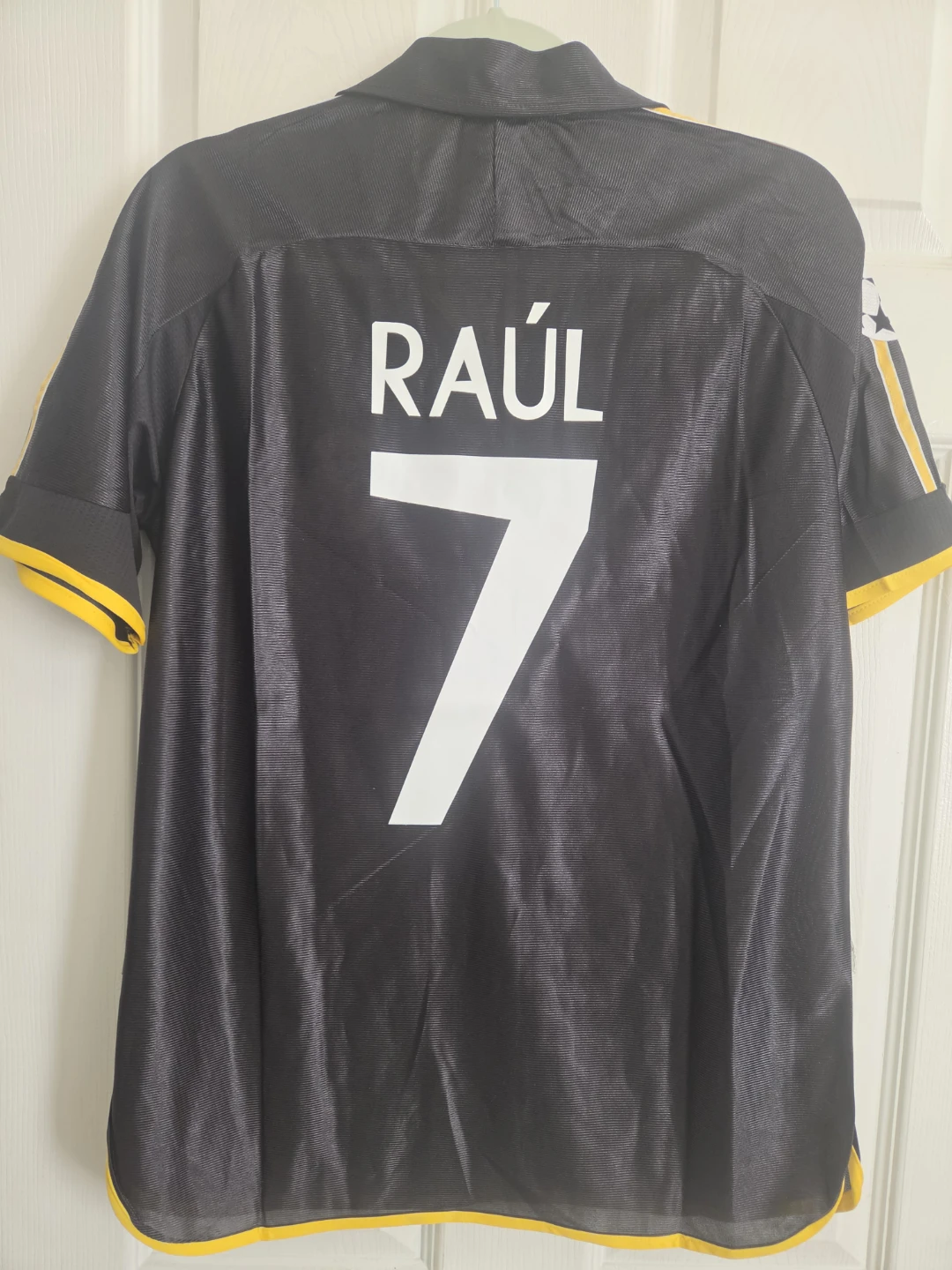 Adidas Real Madrid Raúl #7 Soccer Jersey - photo 2
