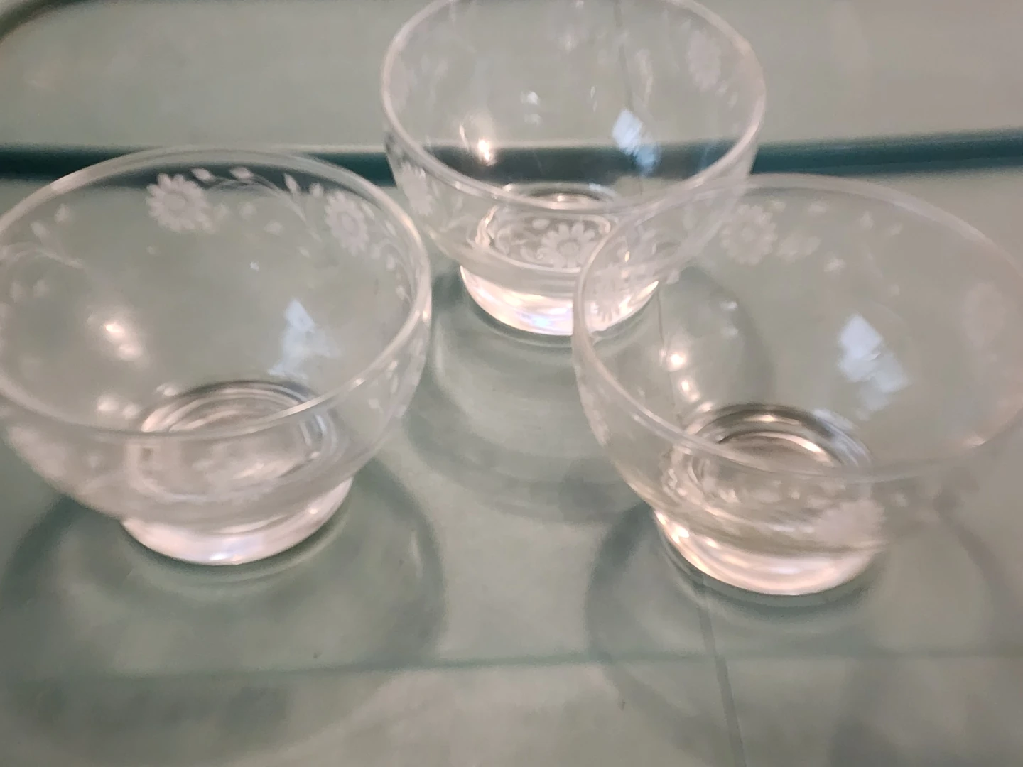 4  vintage Dominion Glass dessert bowls 1950s.