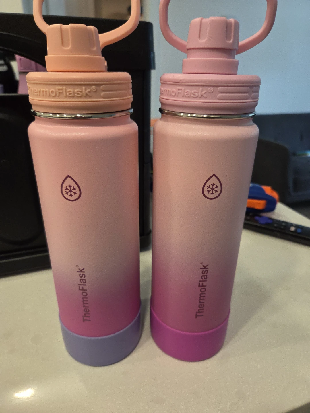 ThermoFlask Water Bottles - Pink Ombre