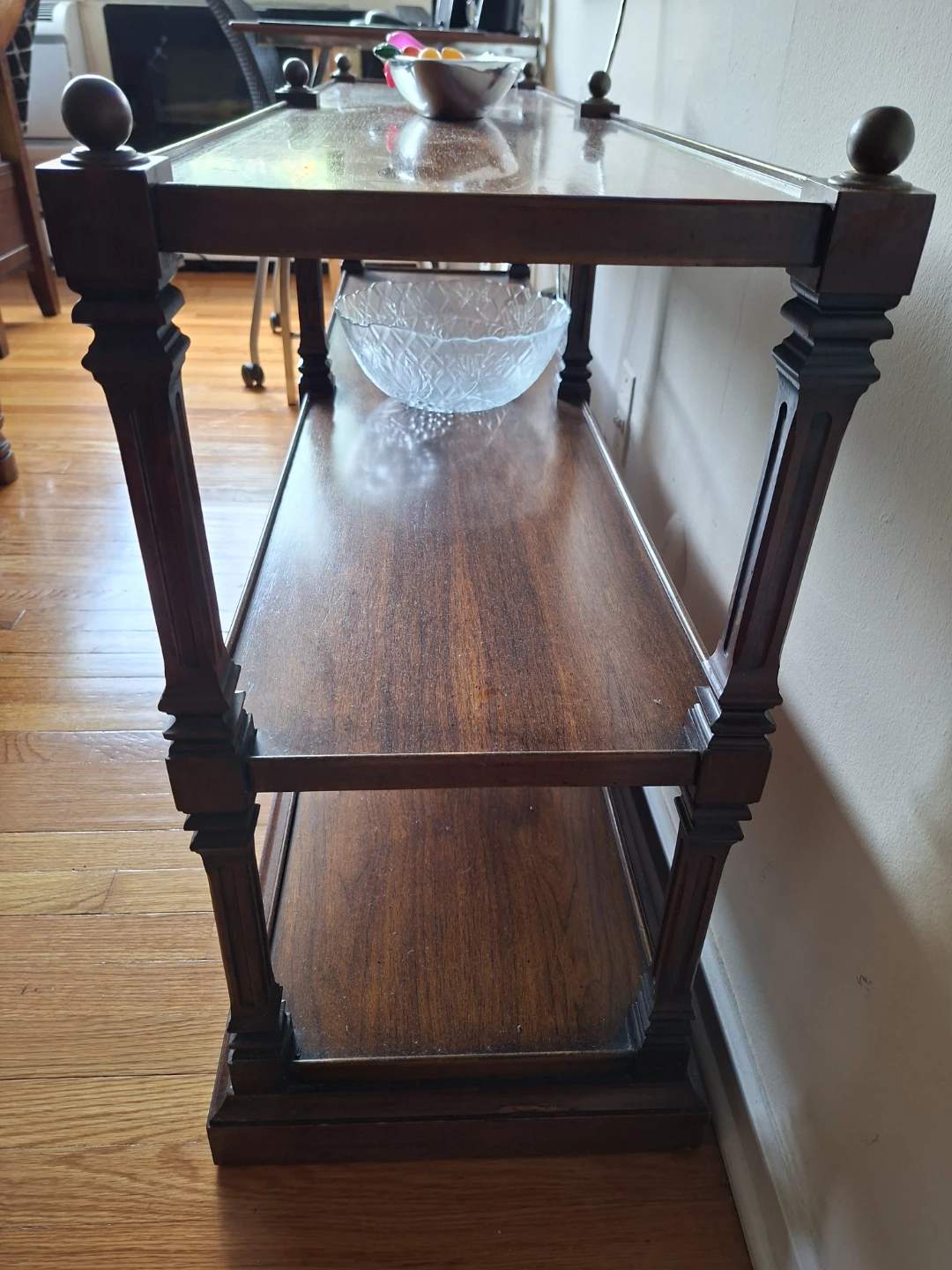 Wooden Display Shelf - photo 4