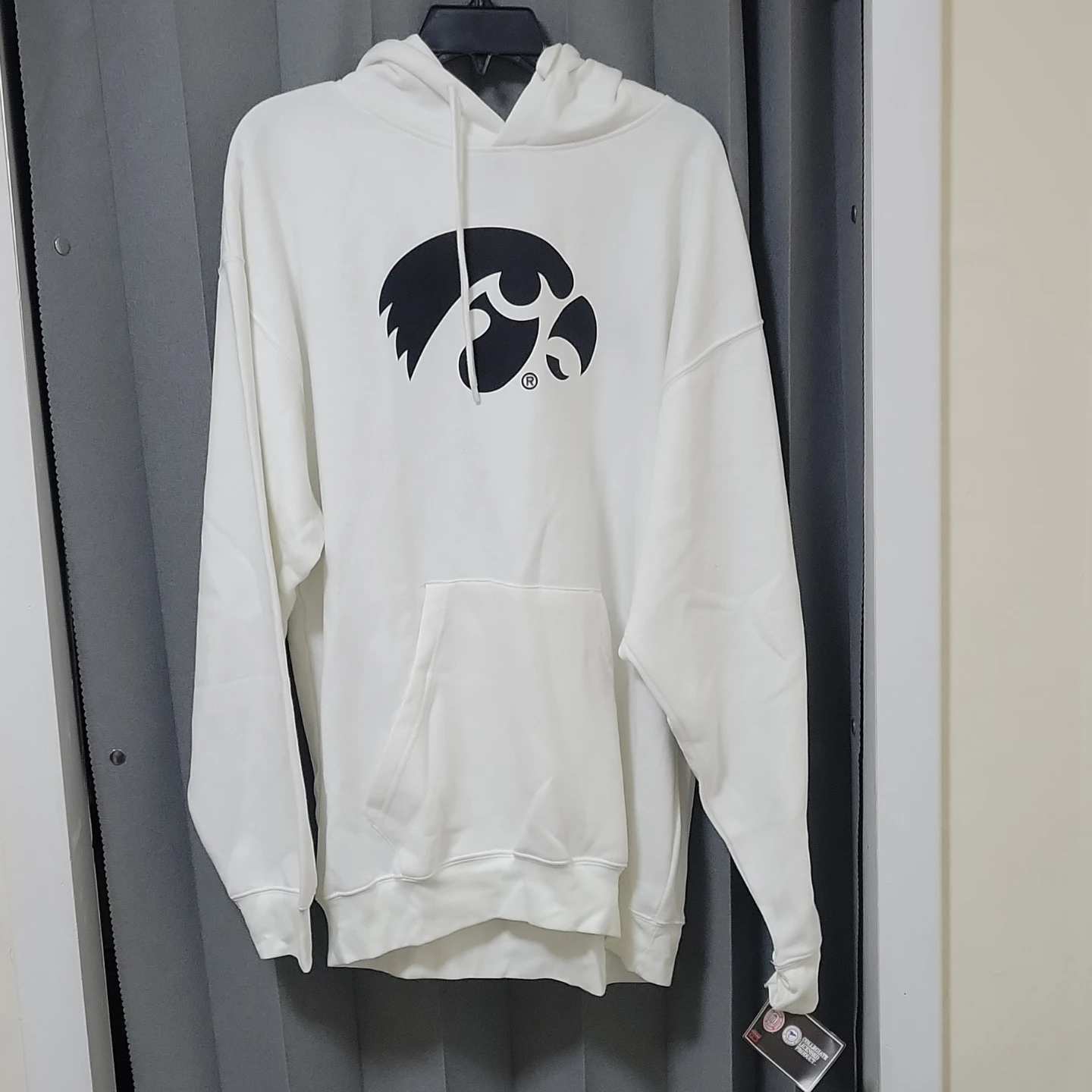 White GEN 2 Hoodie - Iowa Hawkeyes - photo 2