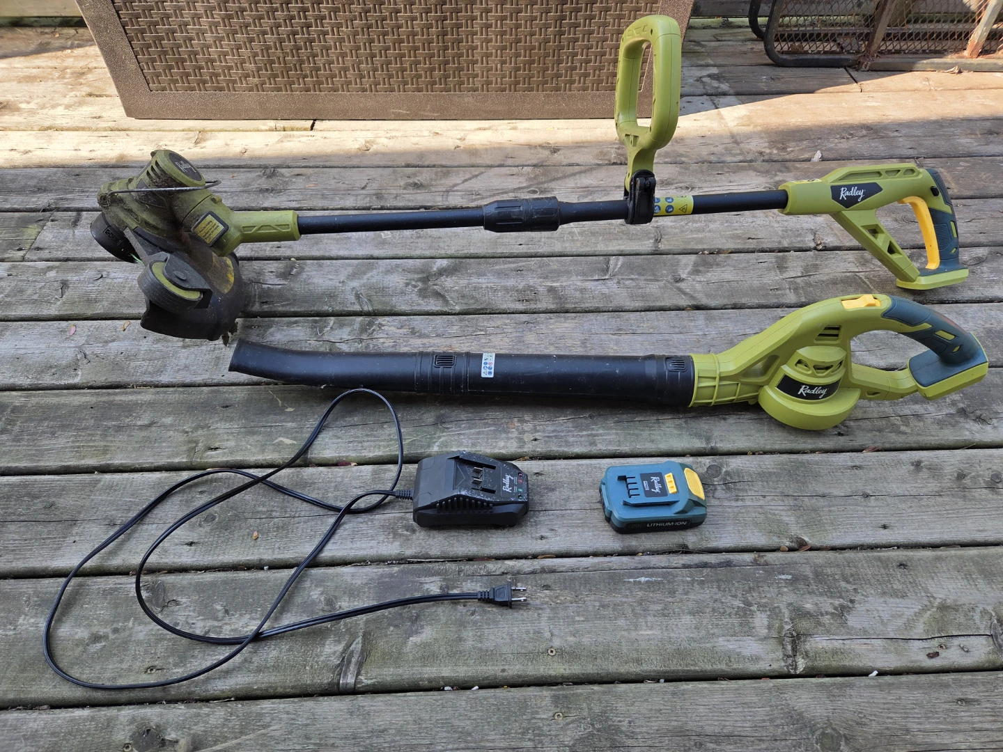 Tested & Working! Radley 20V Cordless Trimmer & Blower Combo - photo 2