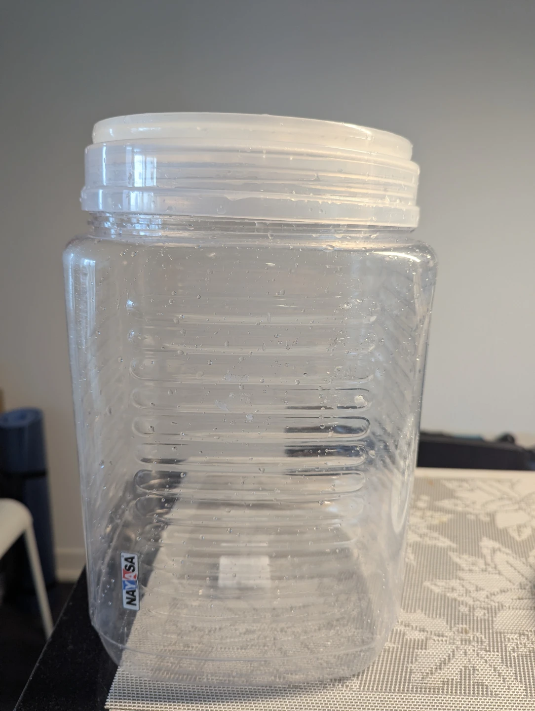 Moving Out Sale- Large size Airtight Food Container - photo 3