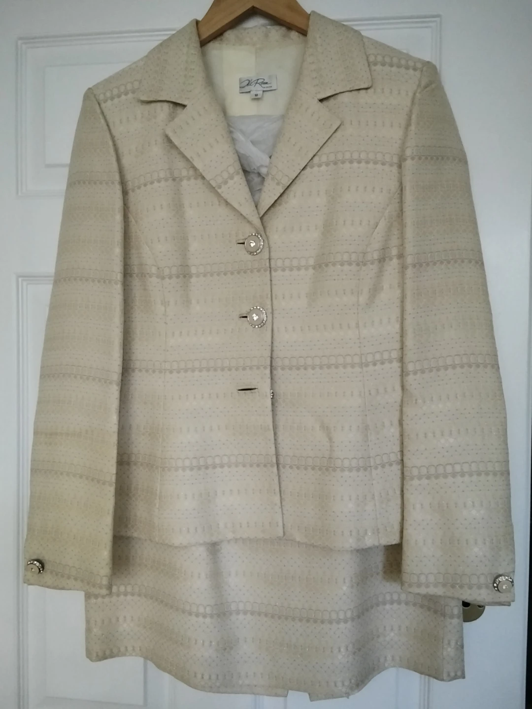 Elegant ladies suit
