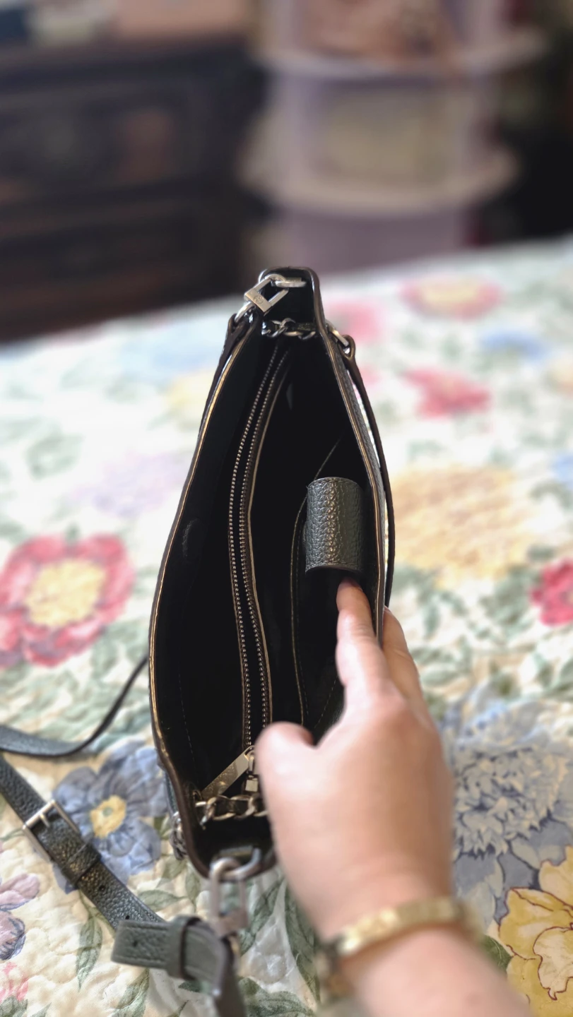 Tory Burch Black Leather Shoulder Bag - photo 2