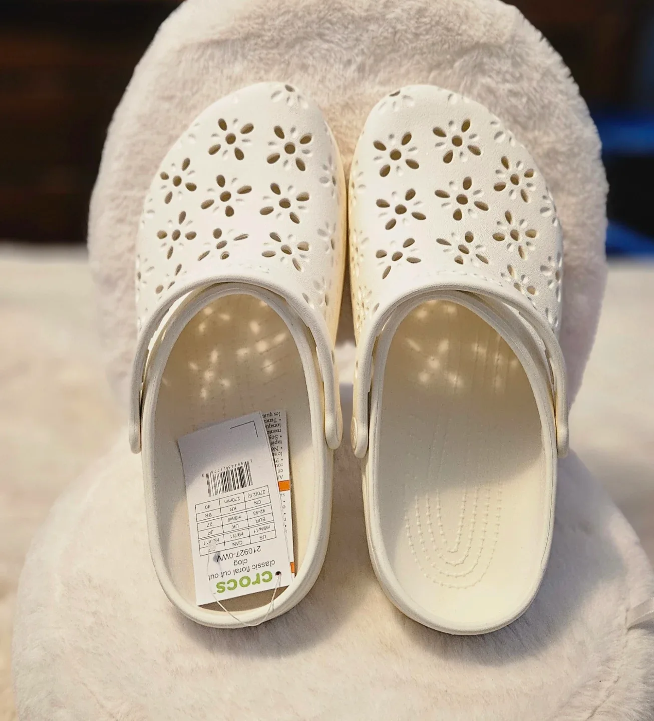 Unisex White Crocs Classic Floral Cut Out Clogs - photo 2