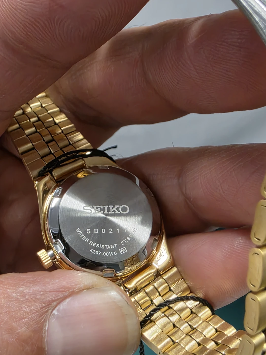 Seiko 5 Ladies Automatic 21 Jewels Gold Tone Black Dial - photo 4