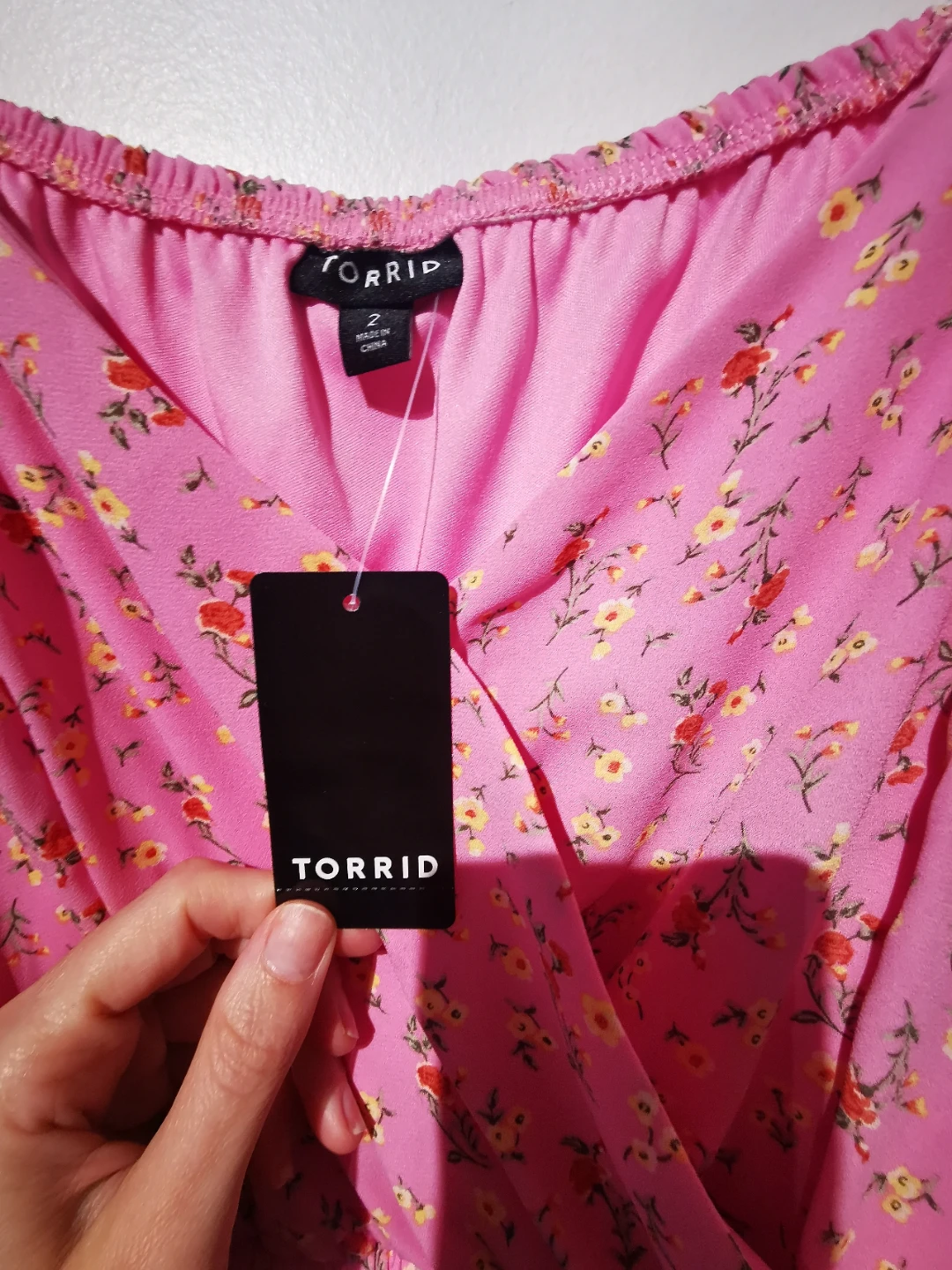 NwtTorrid Pink Floral Wrap Dress 2X - photo 4