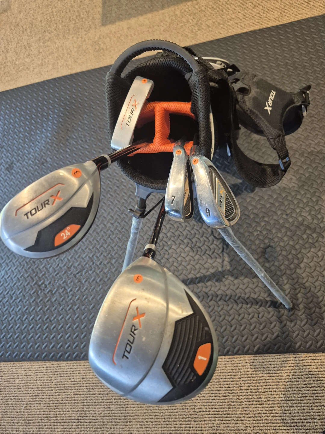 Tour X Golf Club Set with Bag(Junior)