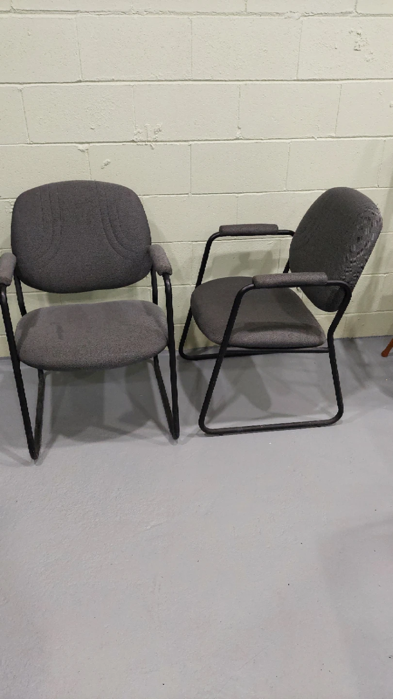2 Grey Office Guest Chairs - photo 3
