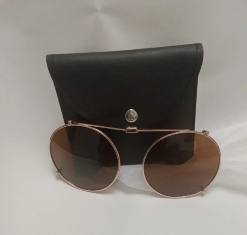 Christopher Cloos Pampletonne Clip-On Sunglasses - Rose Gold - photo 3