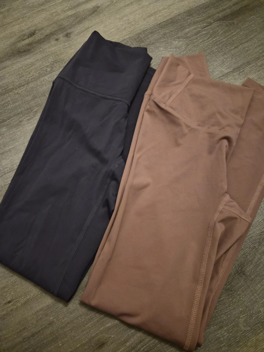 ⚽️2pairs of Leggings - dark purple and pink M size - photo 3